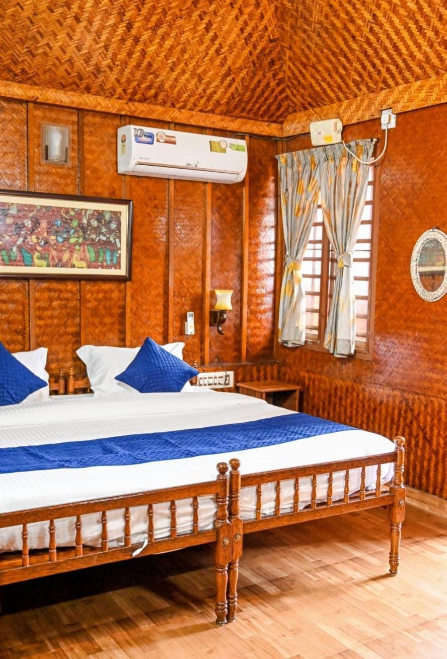Sajeev Home Stay Cherai Beach Oda fotoğraf