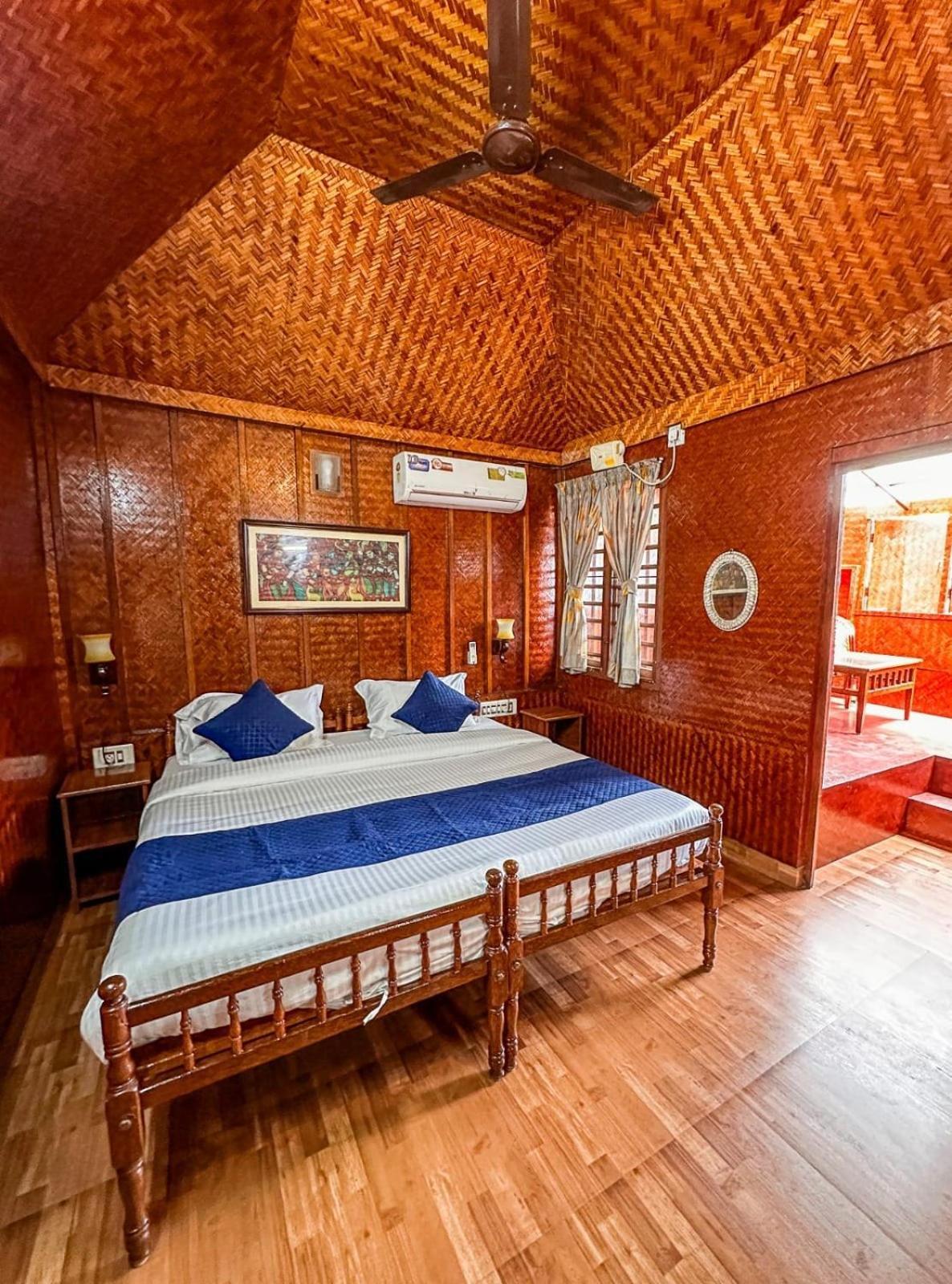 Sajeev Home Stay Cherai Beach Oda fotoğraf