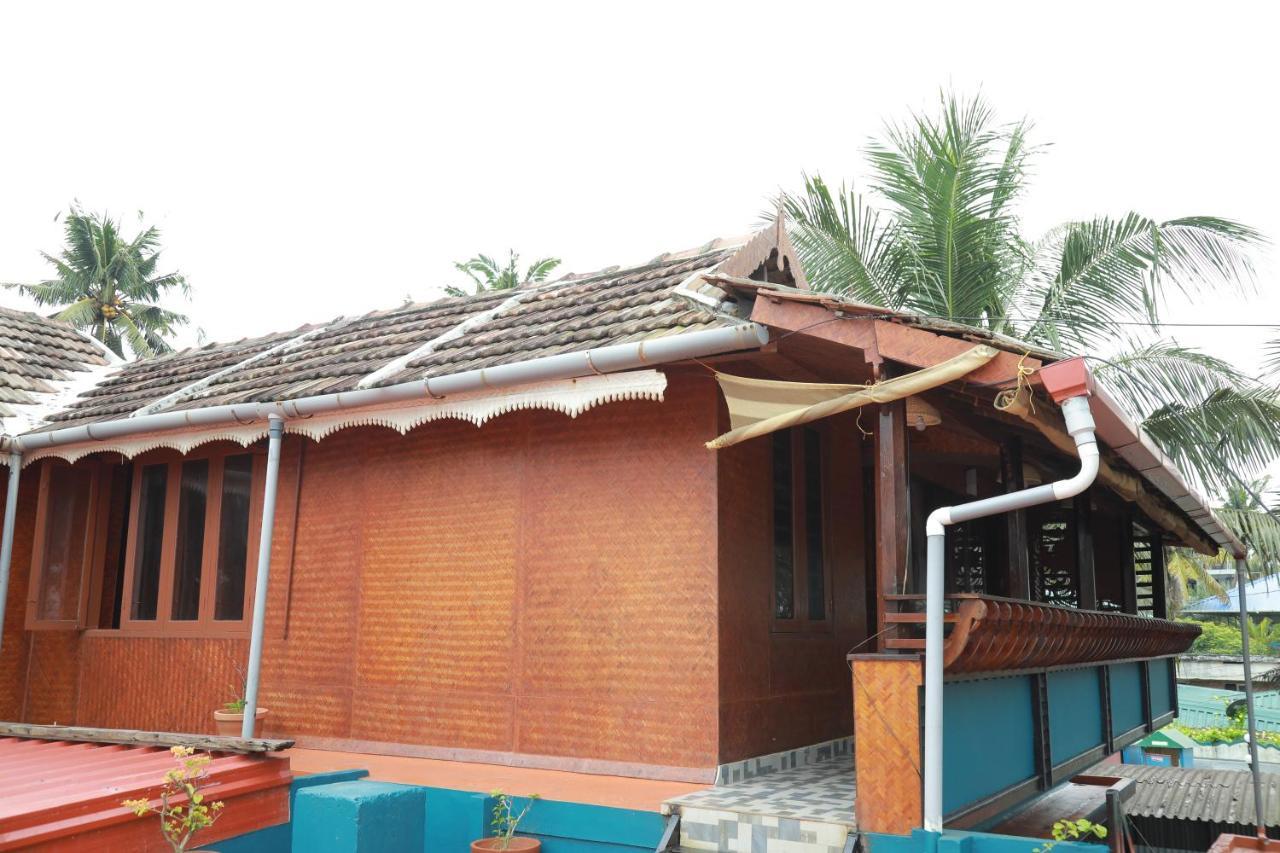 Sajeev Home Stay Cherai Beach Dış mekan fotoğraf
